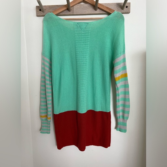 Volcom Sweater - Picture 3 of 3